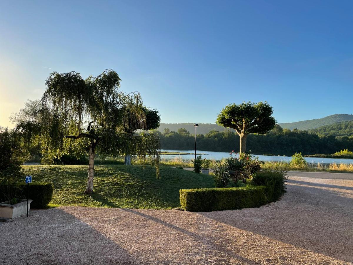 Hotel Restaurant Du Lac Boussens  외부 사진