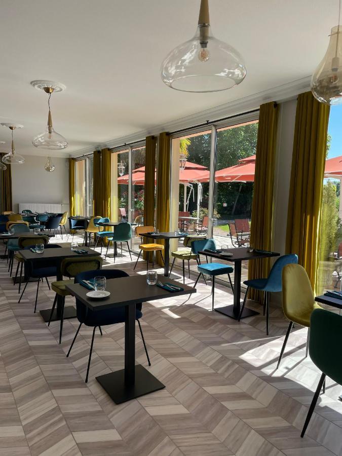 Hotel Restaurant Du Lac Boussens  외부 사진